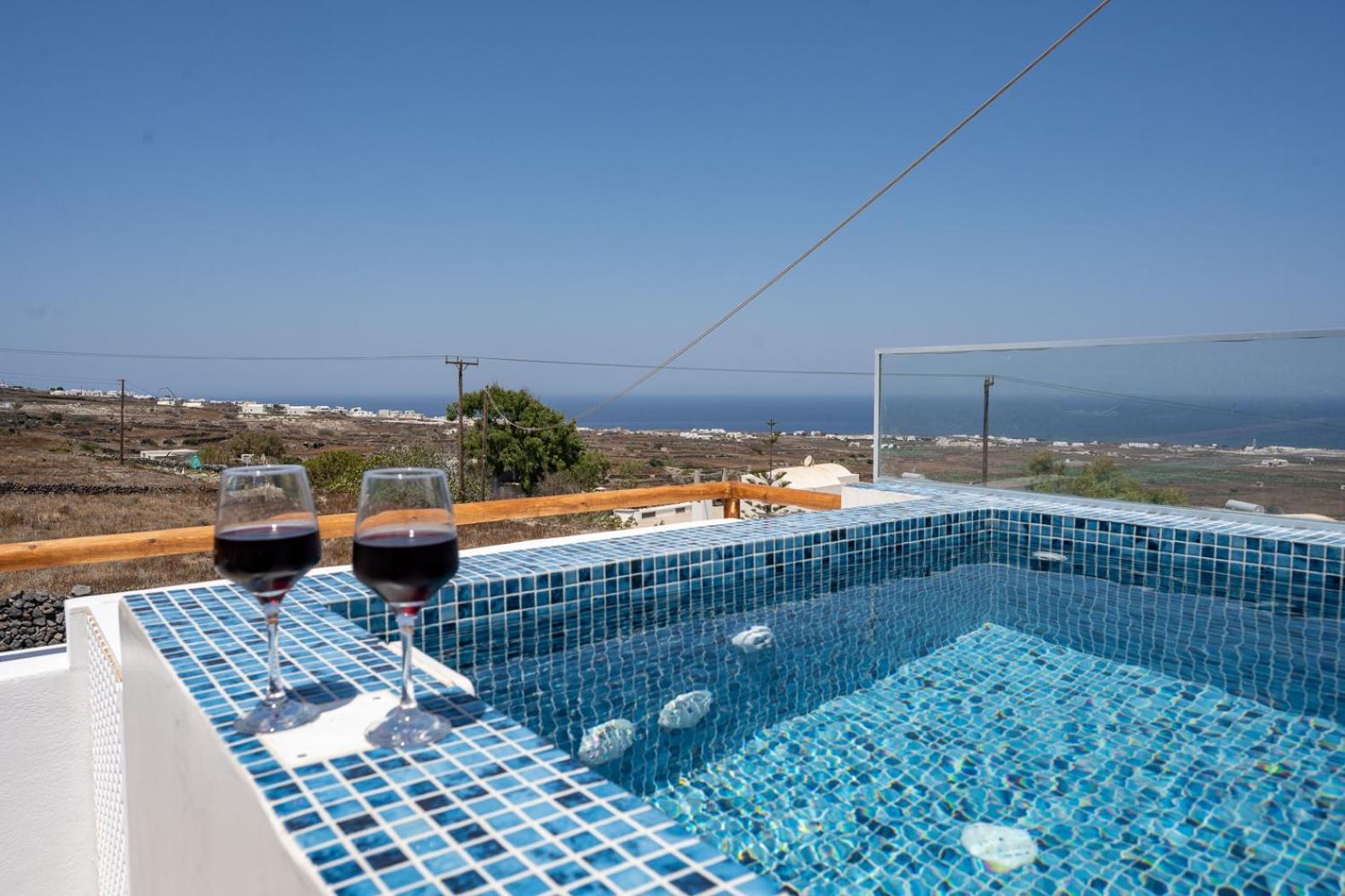 Theophrasti Suites Foinikia  Экстерьер фото