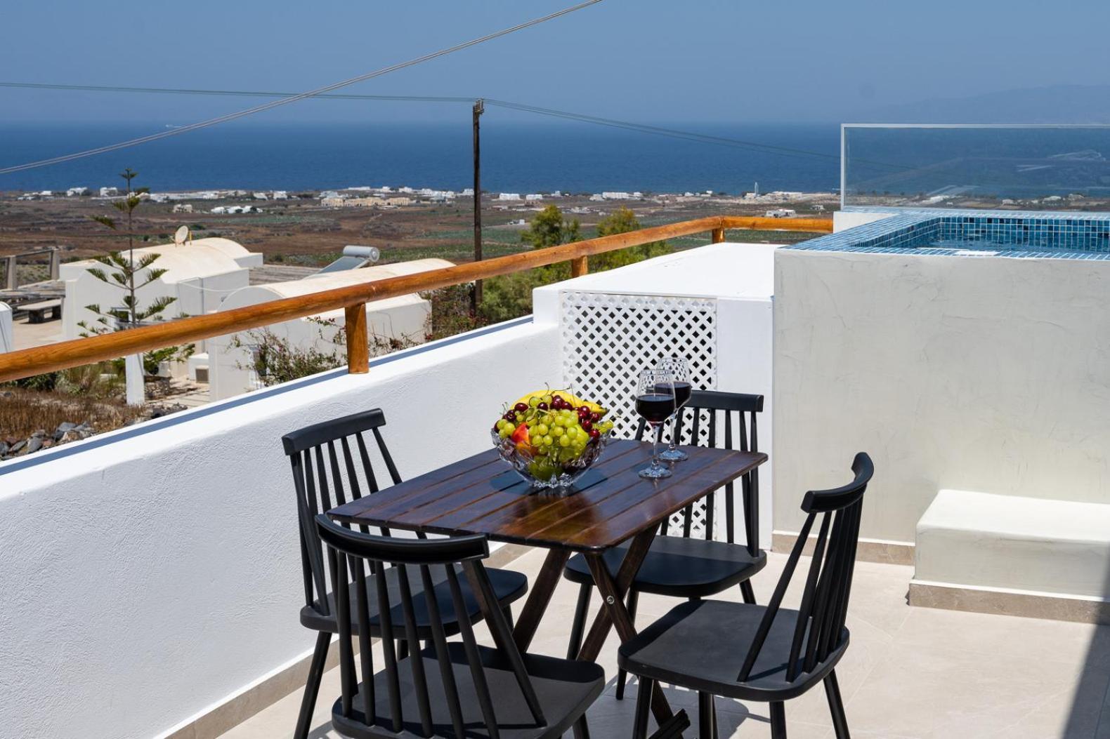 Theophrasti Suites Foinikia  Экстерьер фото