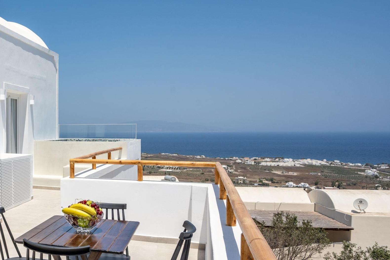 Theophrasti Suites Foinikia  Экстерьер фото